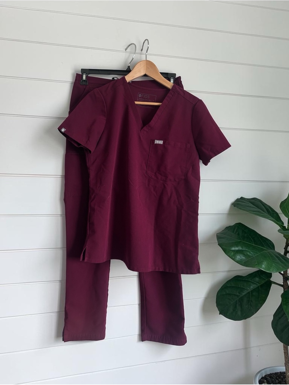 FIGS Womens Scrub Set Technical Collection Burgundy Wine Size Small